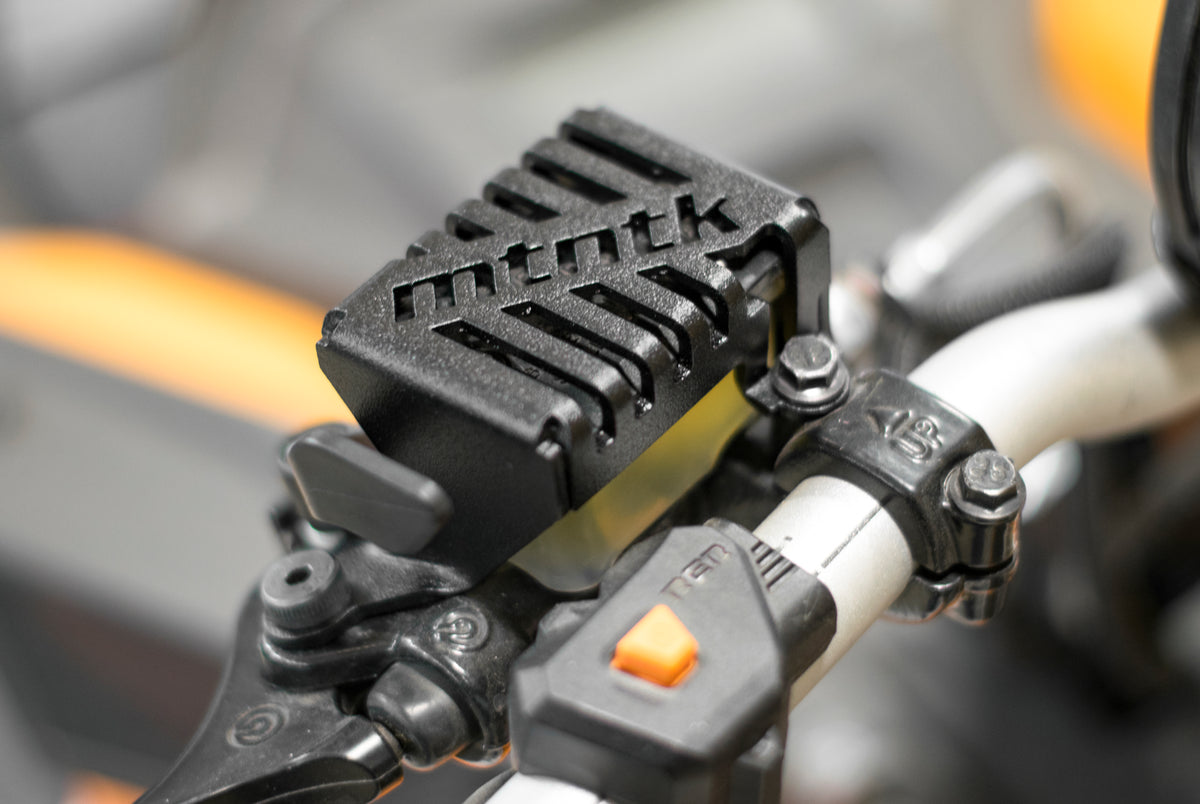 Ski-Doo Brake Reservoir Cover – MTNTK PERFORMANCE LLC